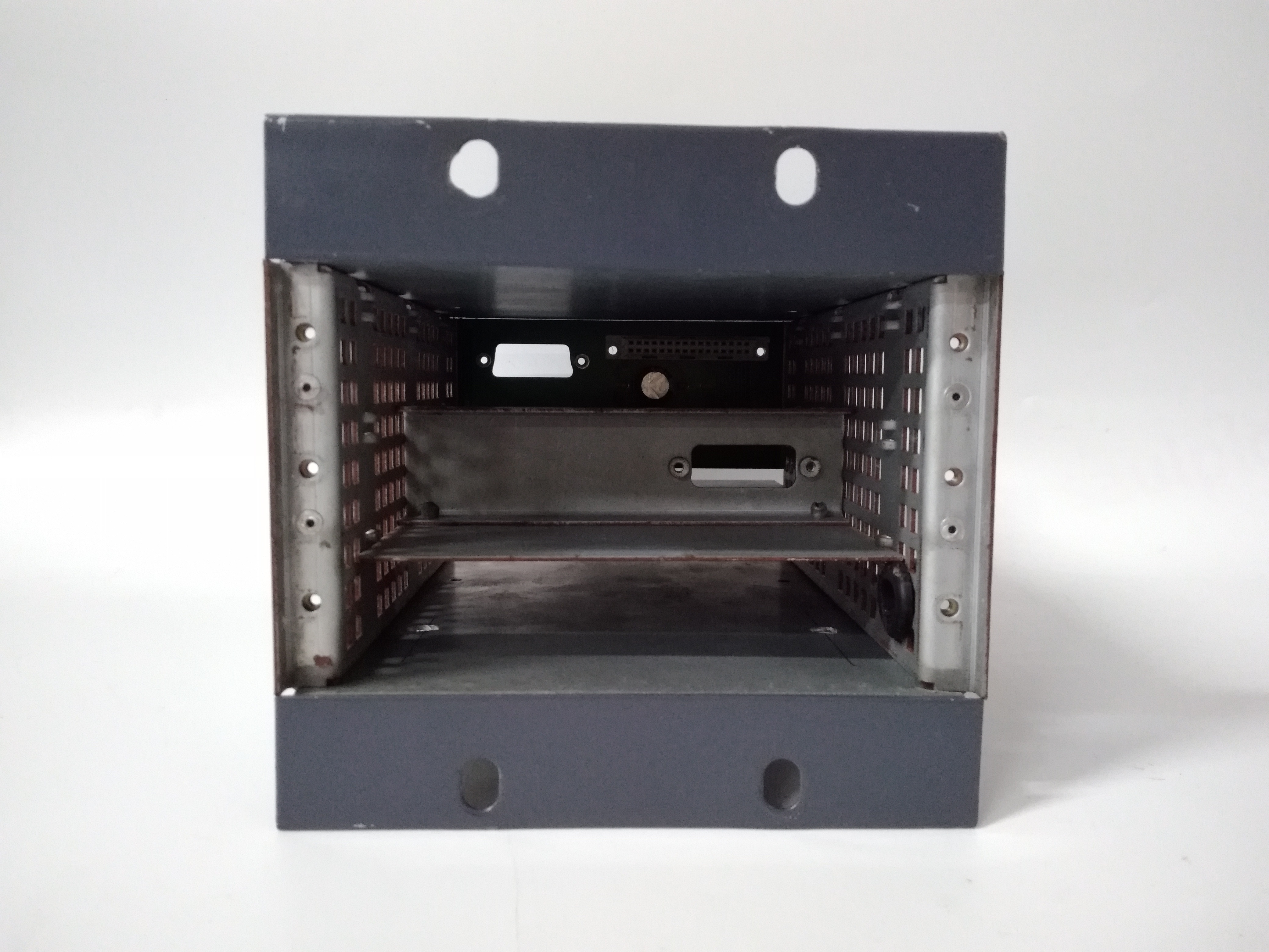 90088-A-9001 ICS TRIPLEX 電源機箱