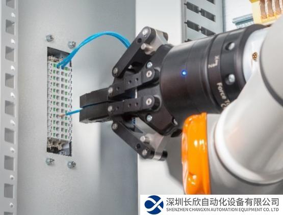 魏德米勒 SNAP IN 聯(lián)接技術(shù)：適應(yīng)未來，適應(yīng)機(jī)器人操作