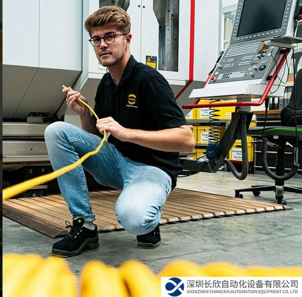 浩亭技術(shù)迭代，推出全新可現(xiàn)場接線的連接技術(shù)，可節(jié)省25%的時間