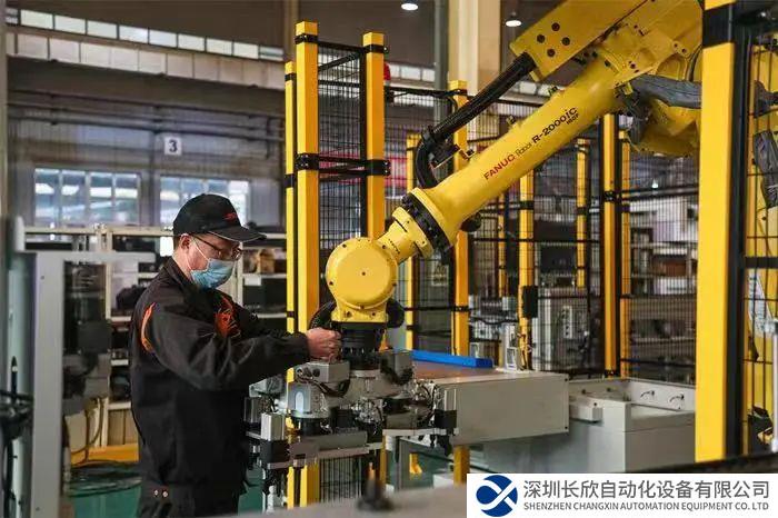 寧夏巨能機(jī)器人向360多家企業(yè)交付1600條自動(dòng)化產(chǎn)線