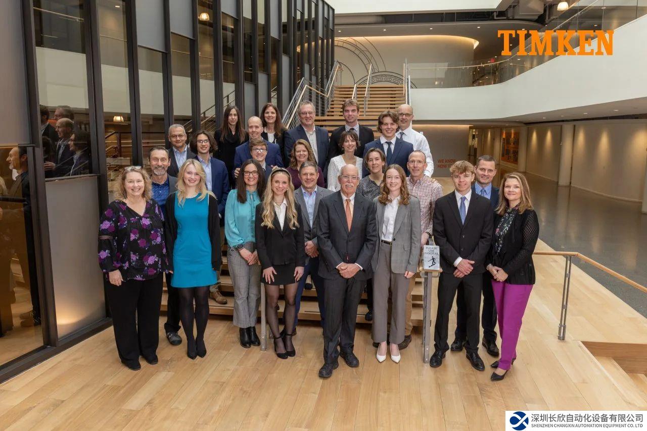 鐵姆肯公司頒發(fā)54萬(wàn)美元獎(jiǎng)學(xué)金，為世界培養(yǎng)未來(lái)領(lǐng)袖和創(chuàng)新者